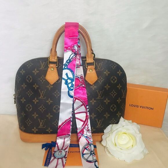 Silk scarf twilly and Hot pink Bag charm - Picture 4 of 5